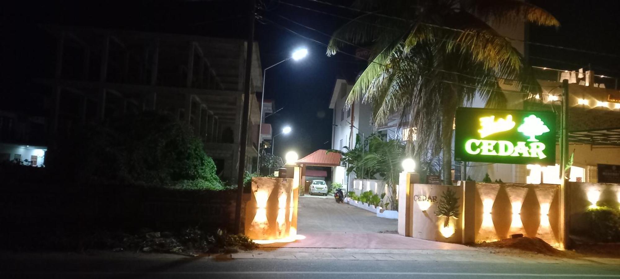 Hotel Cedar Jaffna Exterior foto